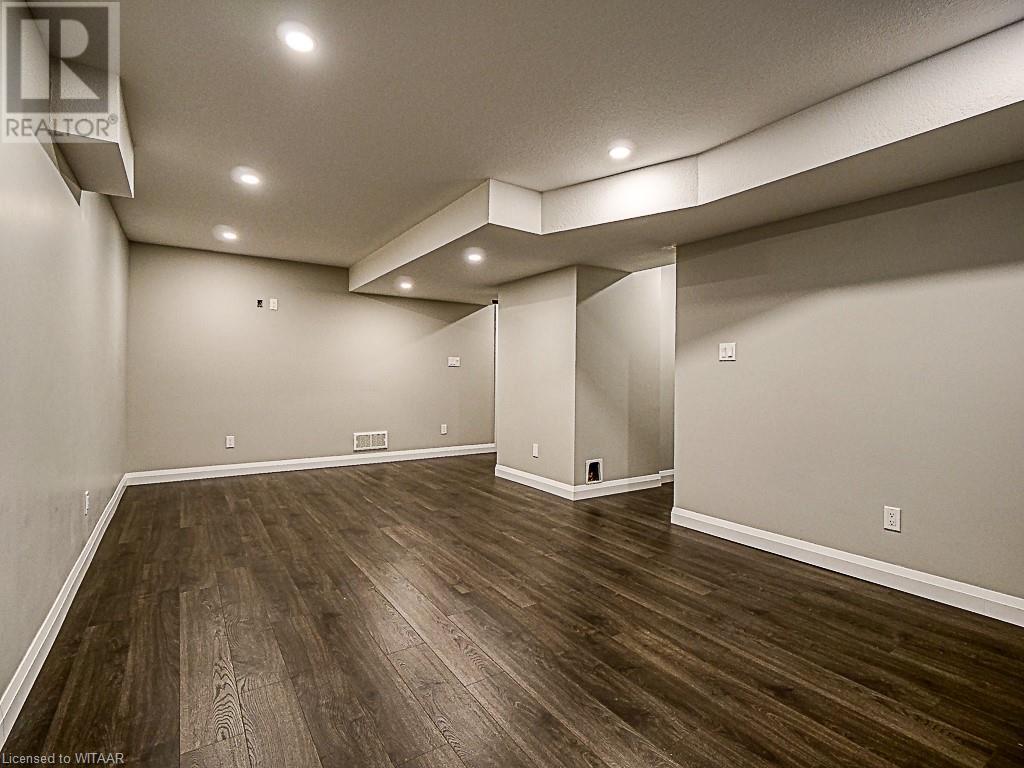 792 Spitfire Street, Woodstock, Ontario  N4T 0A9 - Photo 38 - 40573308