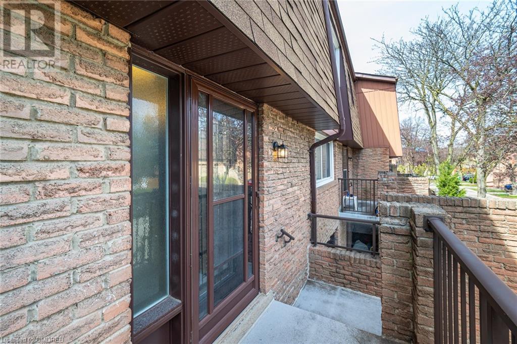 7030 Copenhagen Road Unit# 15, Mississauga, Ontario  L5N 2P3 - Photo 3 - 40573686