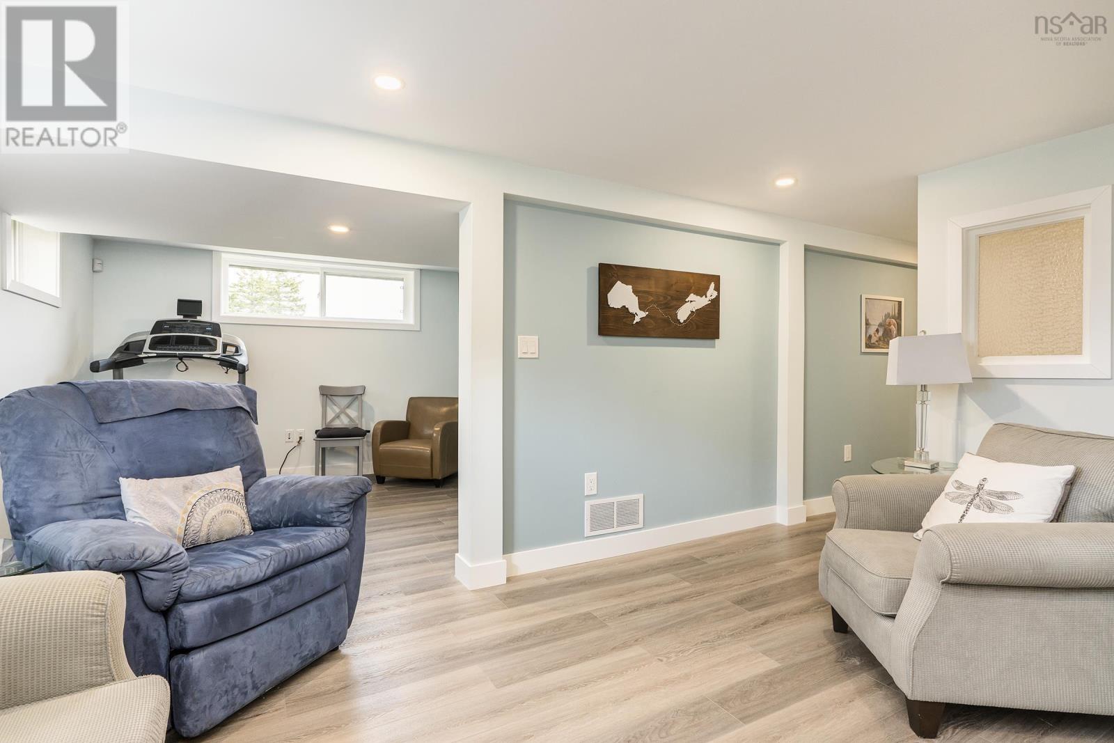 8 Violette Court, Cow Bay, Nova Scotia  B3G 1K6 - Photo 34 - 202407646