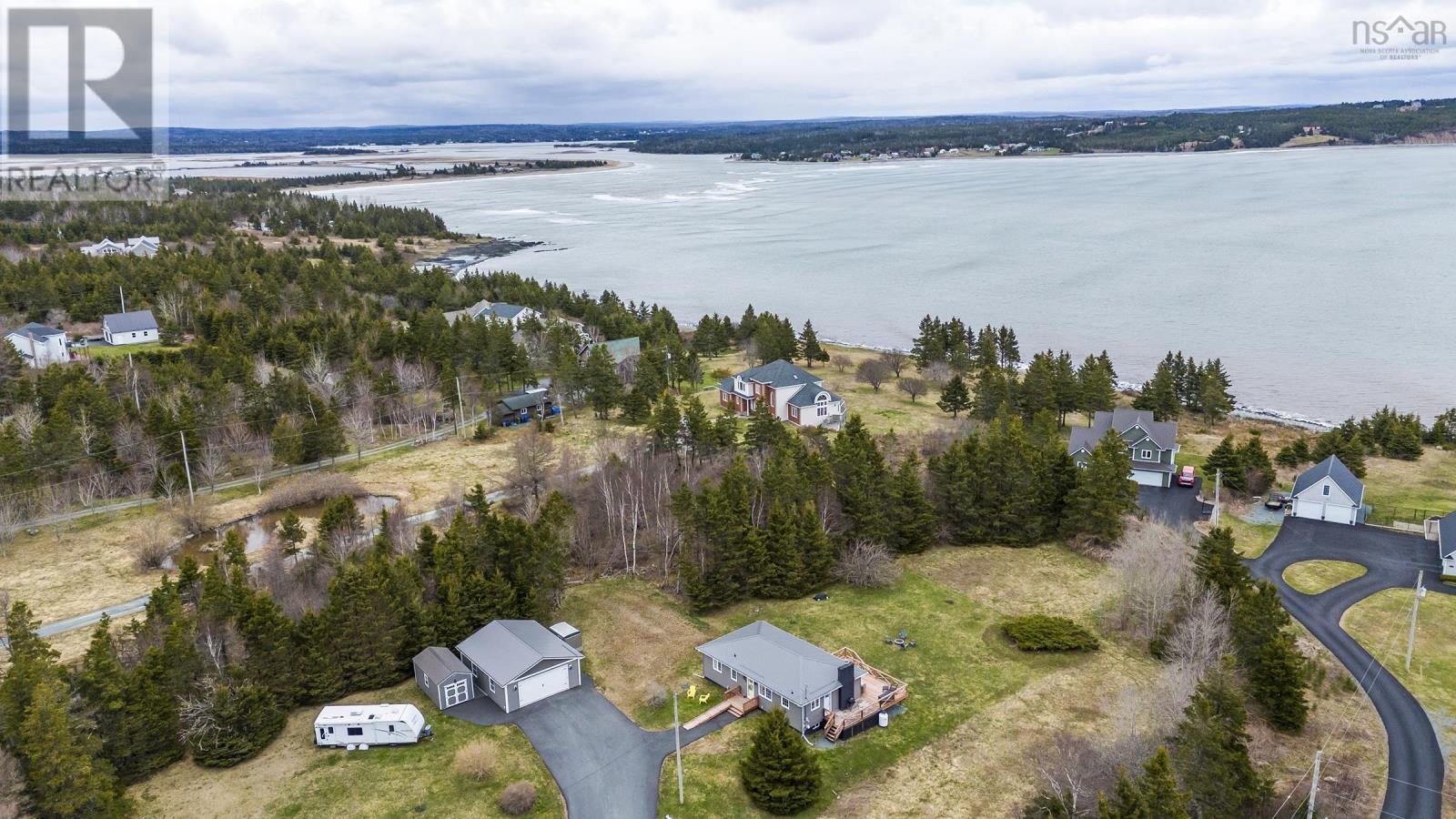 8 Violette Court, Cow Bay, Nova Scotia  B3G 1K6 - Photo 50 - 202407646