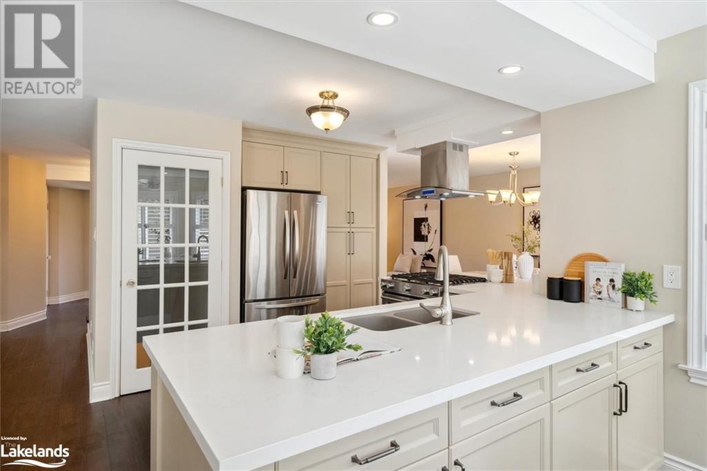 23 Underhill Crescent, Aurora, Ontario  L4G 5S3 - Photo 15 - 40573584