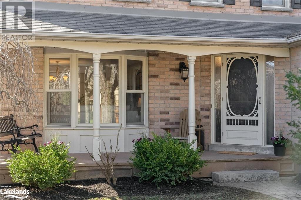 23 Underhill Crescent, Aurora, Ontario  L4G 5S3 - Photo 4 - 40573584