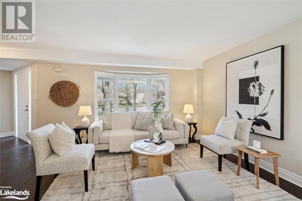 23 Underhill Crescent, Aurora, Ontario  L4G 5S3 - Photo 7 - 40573584