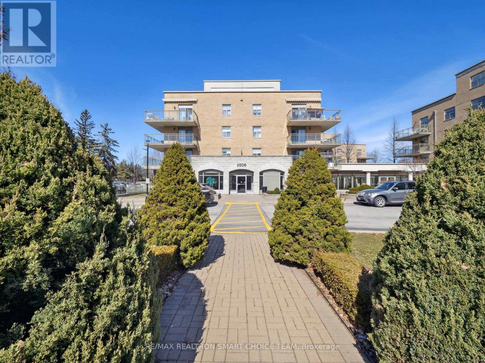 #319 -2506 RUTHERFORD RD, vaughan, Ontario