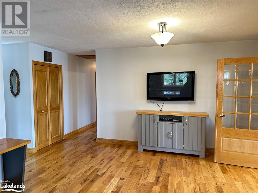 9411 522 Highway, Arnstein, Ontario  P0H 1A0 - Photo 9 - 40573909