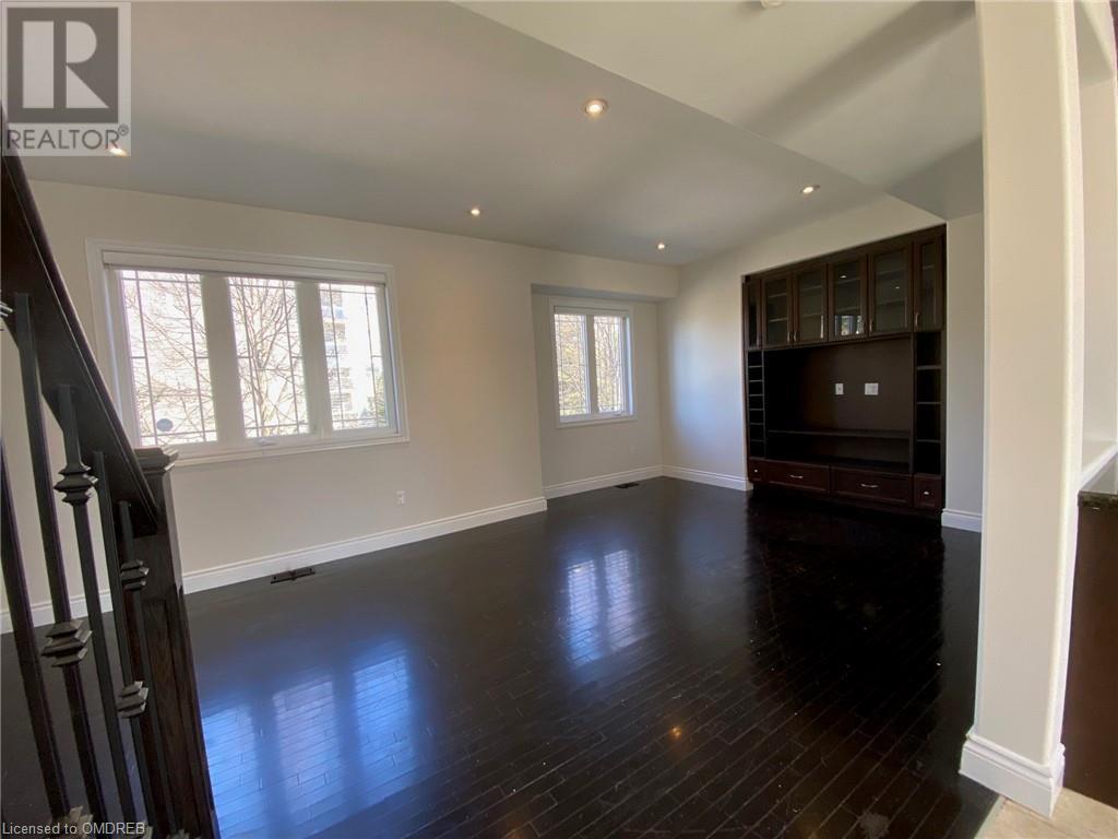 2430 Second Street, Burlington, Ontario  L7R 3K1 - Photo 11 - 40571769