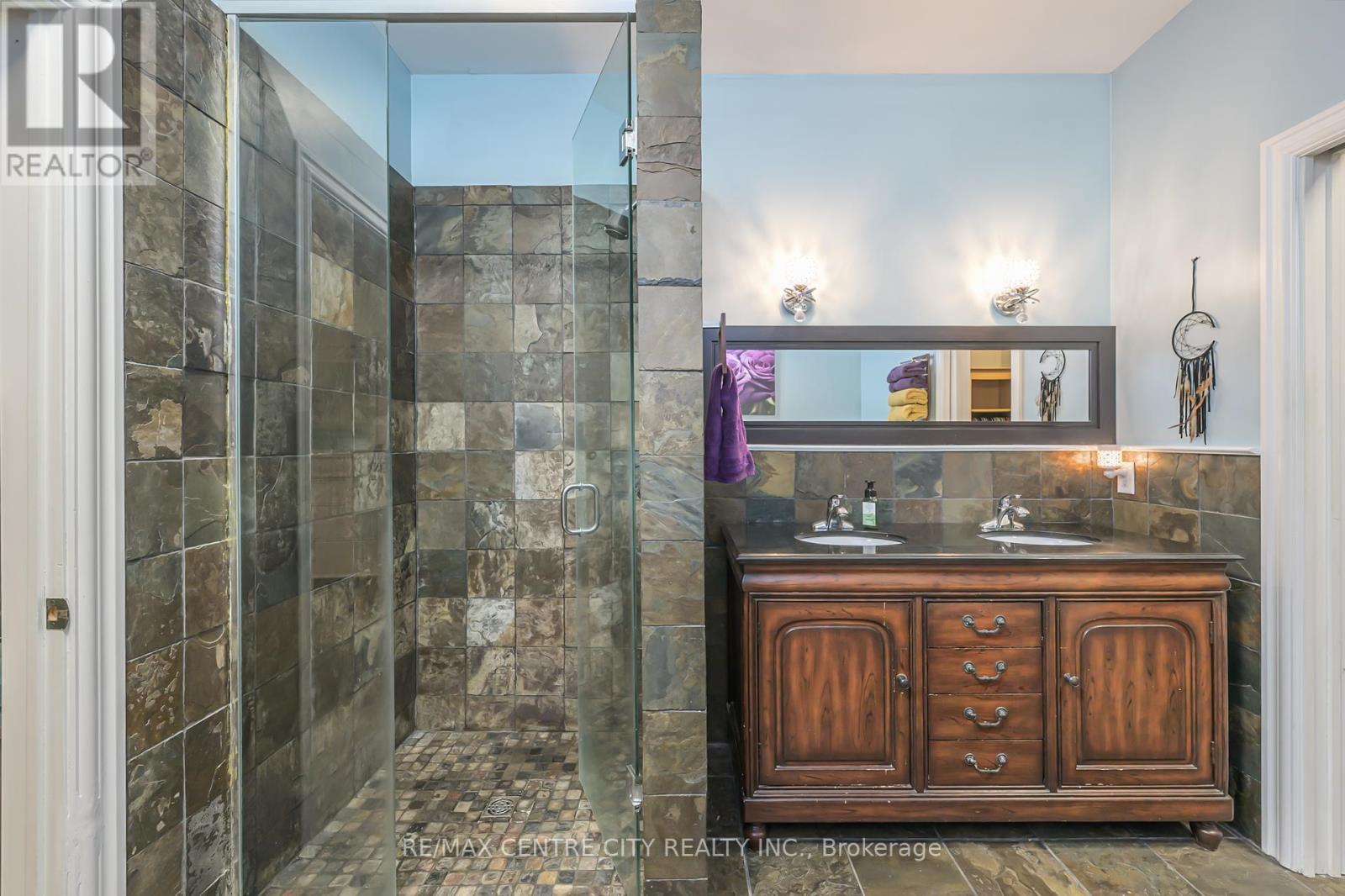 1633 Shore Rd, London, Ontario  N6K 4Z5 - Photo 21 - X8248030