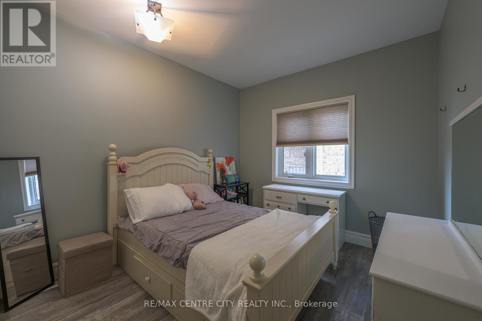 1633 Shore Rd, London, Ontario  N6K 4Z5 - Photo 22 - X8248030