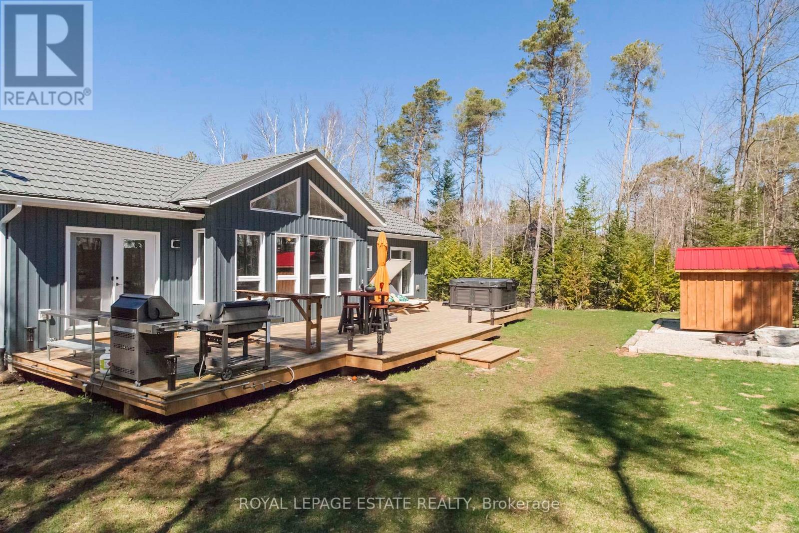 31 Pine Forest Dr, South Bruce Peninsula, Ontario  N0H 2G0 - Photo 6 - X8248476