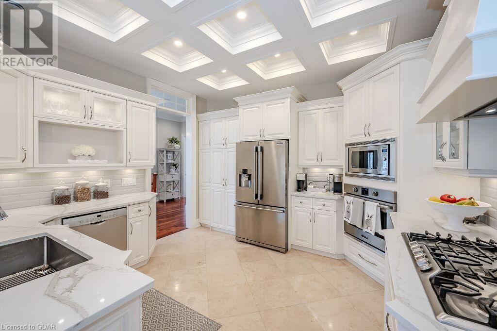 115 Dirksen Court, Kitchener, Ontario  N2P 2M1 - Photo 10 - 40574236