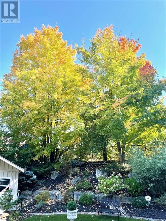 115 Dirksen Court, Kitchener, Ontario  N2P 2M1 - Photo 34 - 40574236