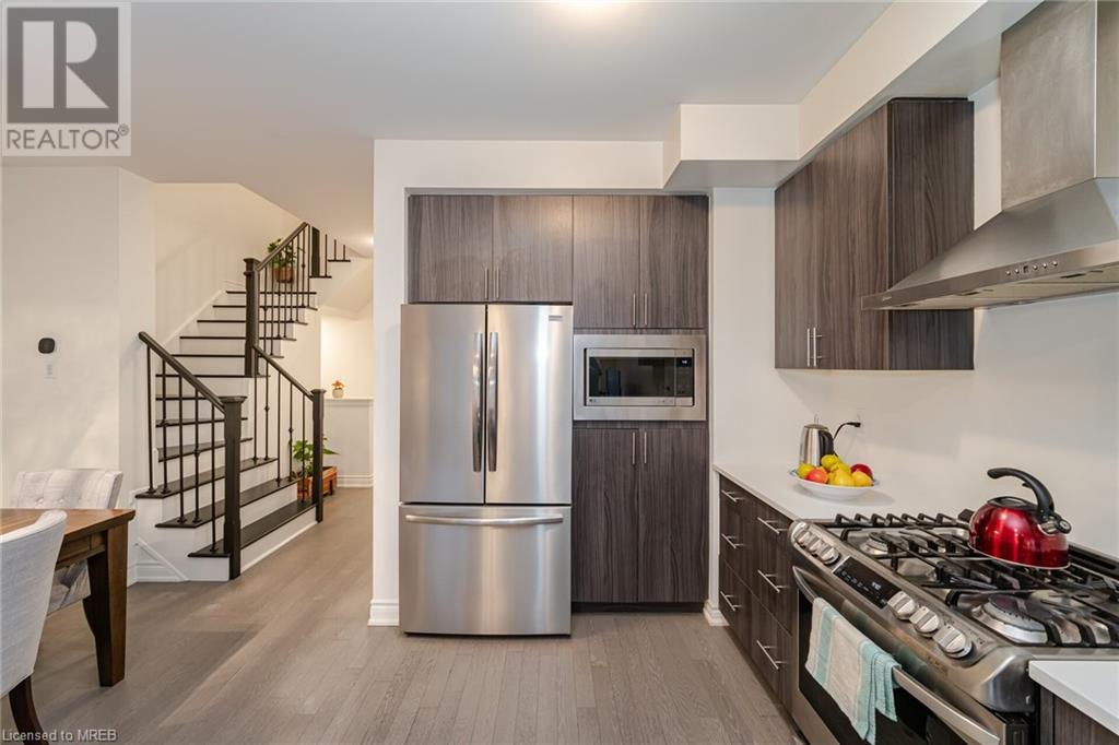 1349 Restivo Lane Lane, Milton, Ontario  L9E 1K2 - Photo 11 - 40574176