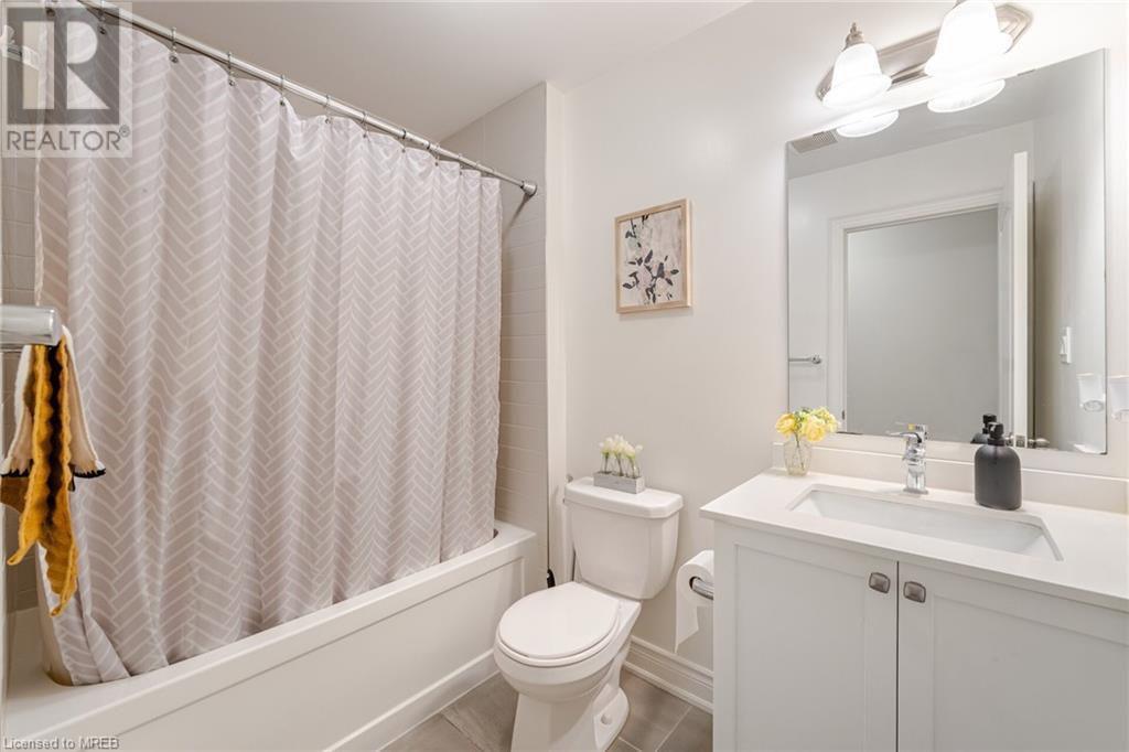 1349 Restivo Lane Lane, Milton, Ontario  L9E 1K2 - Photo 31 - 40574176