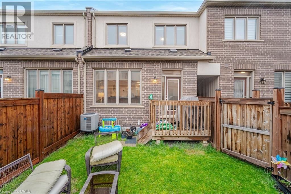 1349 Restivo Lane Lane, Milton, Ontario  L9E 1K2 - Photo 34 - 40574176