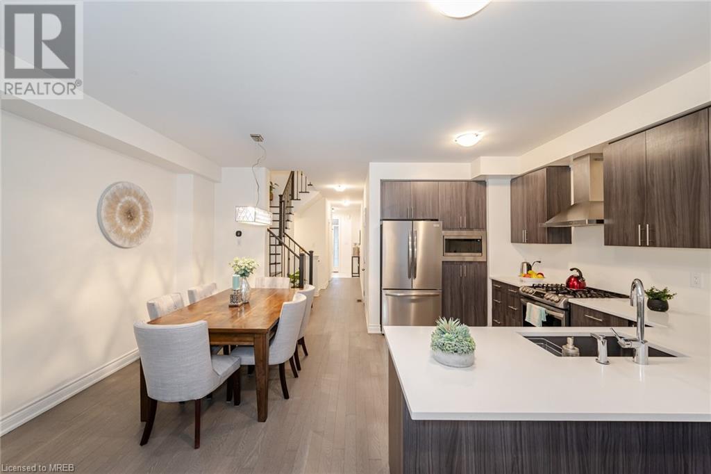 1349 Restivo Lane Lane, Milton, Ontario  L9E 1K2 - Photo 7 - 40574176