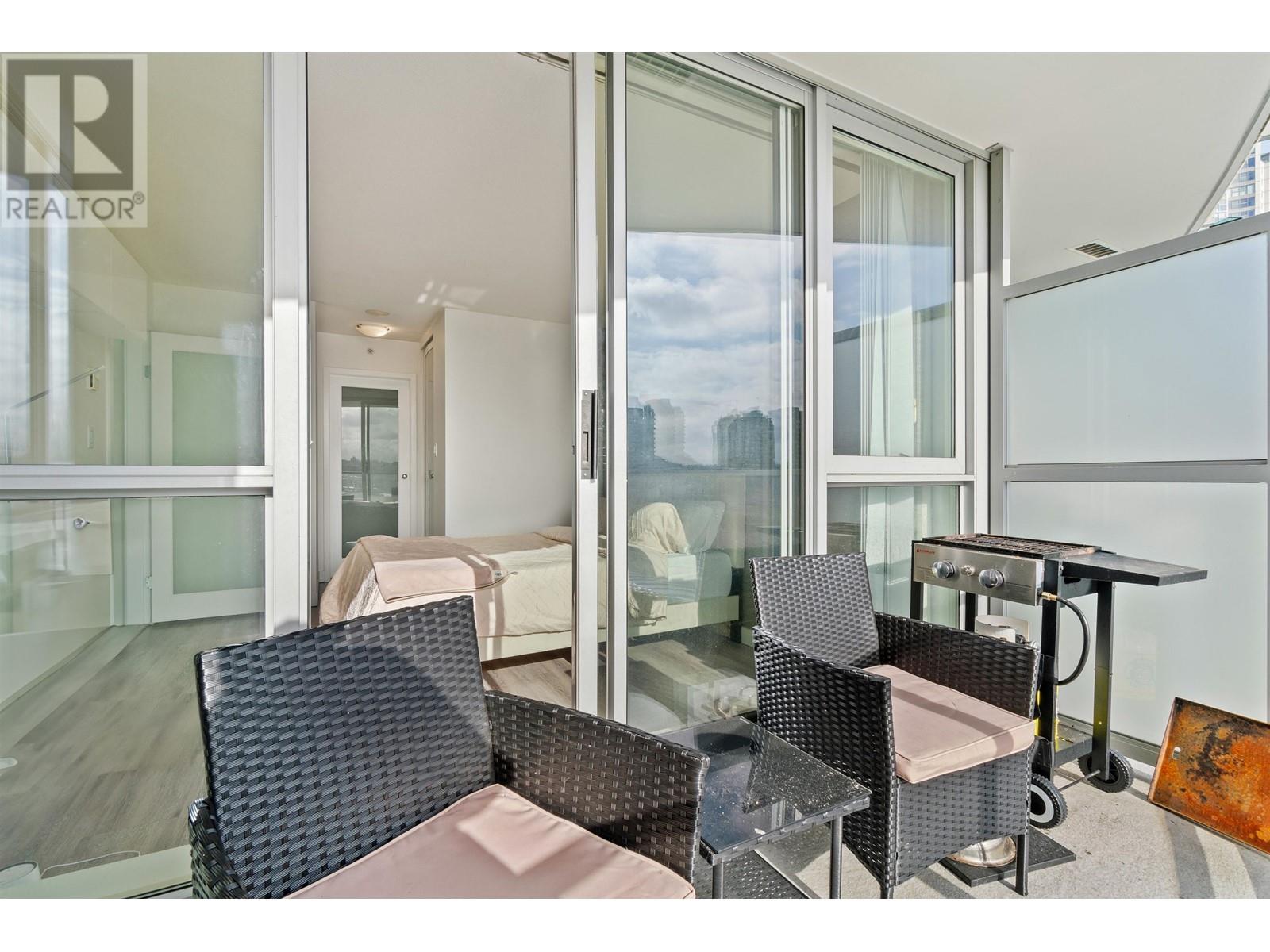 Listing Picture 20 of 33 : 508 1408 STRATHMORE MEWS, Vancouver / 溫哥華 - 魯藝地產 Yvonne Lu Group - MLS Medallion Club Member