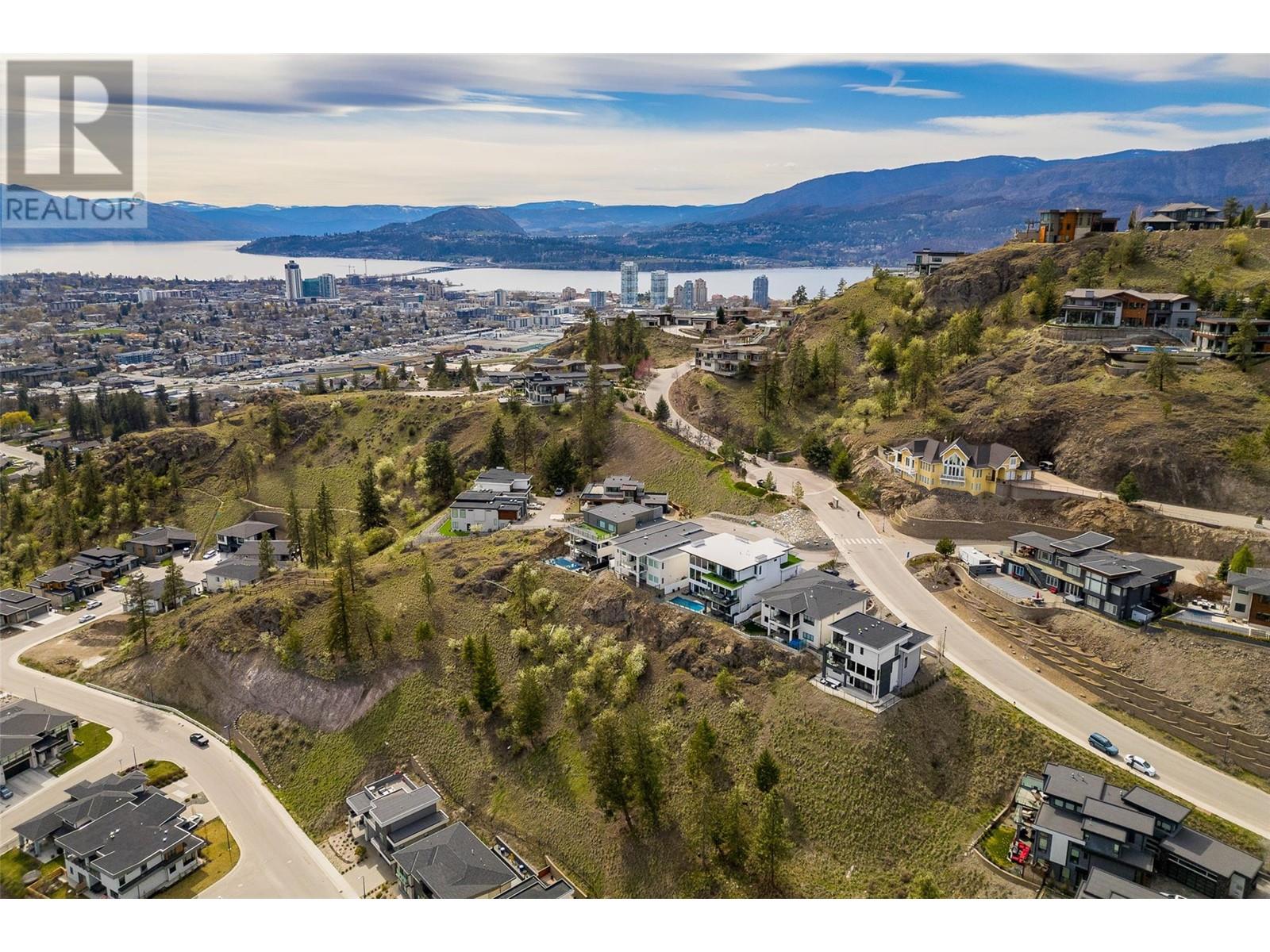 737 Highpointe Drive, Kelowna, British Columbia  V1V 2Y1 - Photo 9 - 10310278
