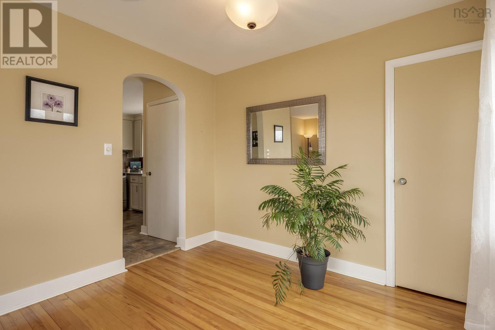 8 Chittick Avenue, Dartmouth, Nova Scotia  B2Y 3J6 - Photo 10 - 202407677