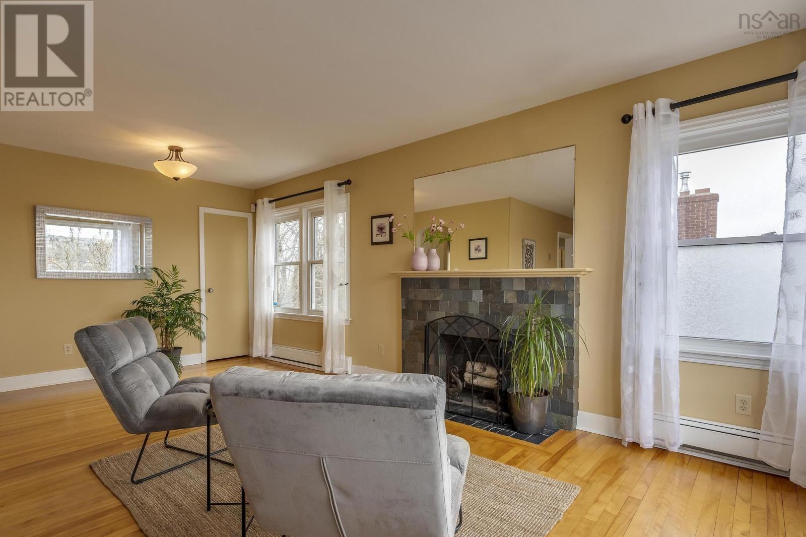 8 Chittick Avenue, Dartmouth, Nova Scotia  B2Y 3J6 - Photo 4 - 202407677