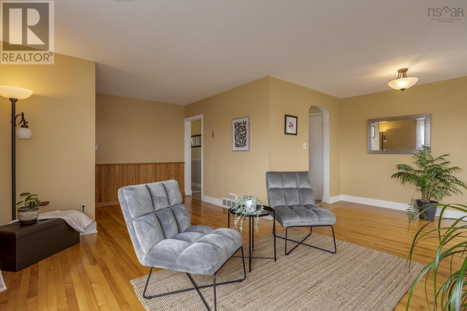 8 Chittick Avenue, Dartmouth, Nova Scotia  B2Y 3J6 - Photo 7 - 202407677