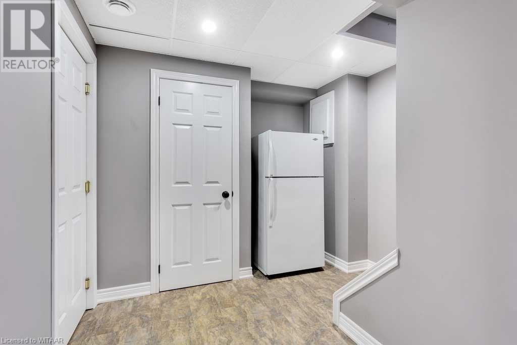 76 Village Green Way, Baden, Ontario  N3A 2V8 - Photo 15 - 40572278