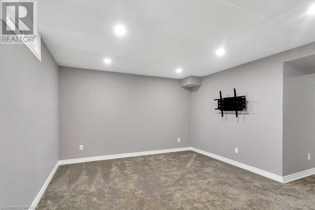 76 Village Green Way, Baden, Ontario  N3A 2V8 - Photo 16 - 40572278