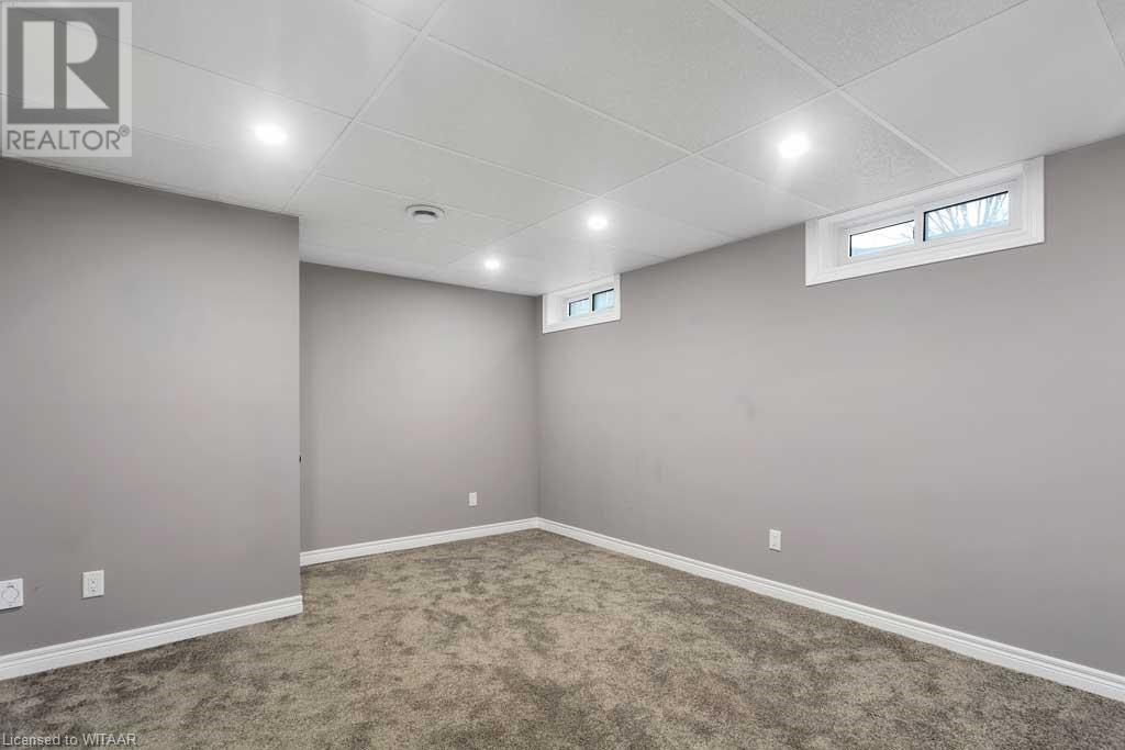 76 Village Green Way, Baden, Ontario  N3A 2V8 - Photo 17 - 40572278