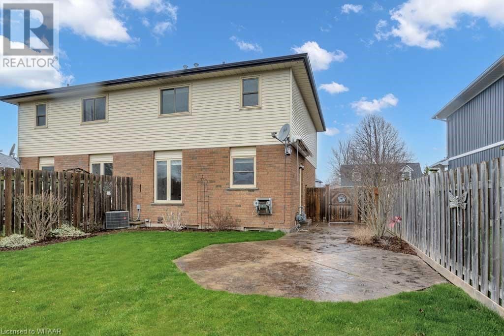 76 Village Green Way, Baden, Ontario  N3A 2V8 - Photo 22 - 40572278