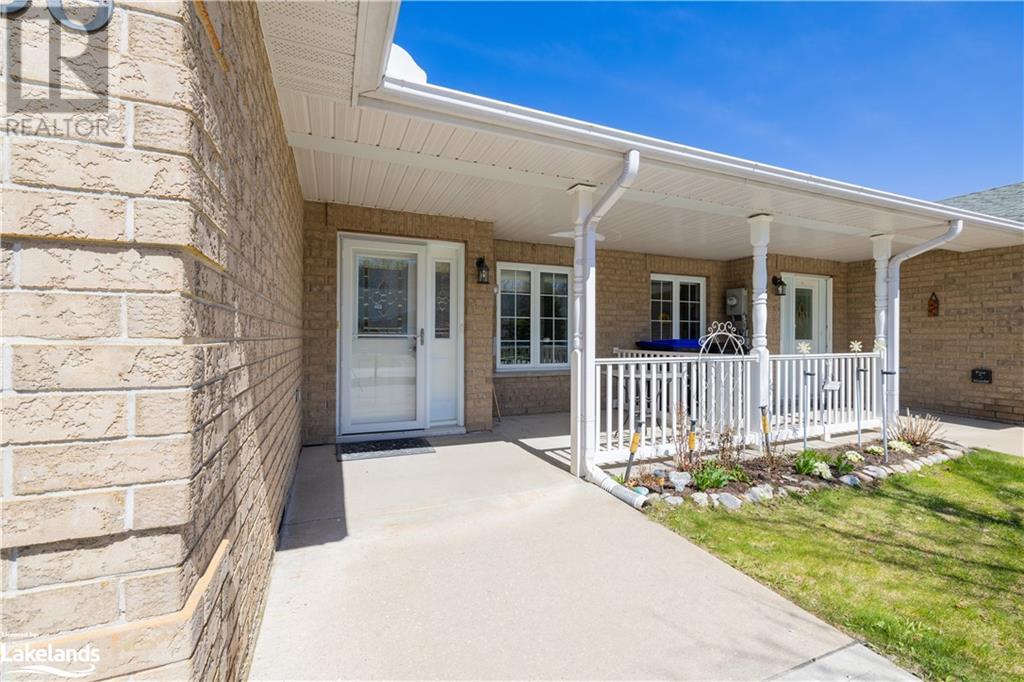 30 Meadows Lane, Wasaga Beach, Ontario  L9Z 0A2 - Photo 3 - 40574082