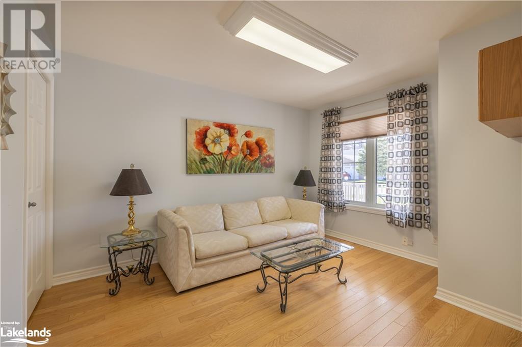 30 Meadows Lane, Wasaga Beach, Ontario  L9Z 0A2 - Photo 6 - 40574082