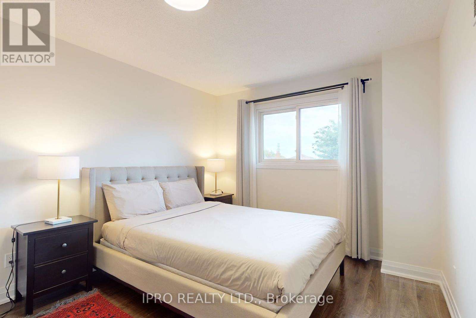 2330 Credit Valley Rd, Mississauga, Ontario  L5M 4C9 - Photo 27 - W8248834