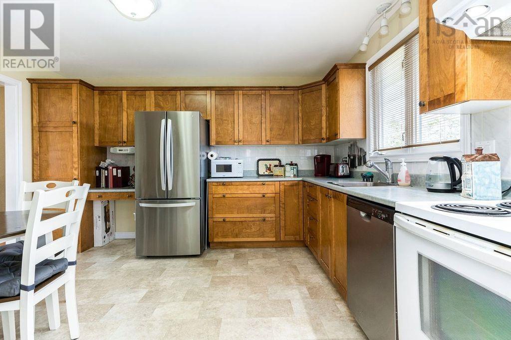 533 Colby Drive, Dartmouth, Nova Scotia  B2V 1X8 - Photo 7 - 202407681