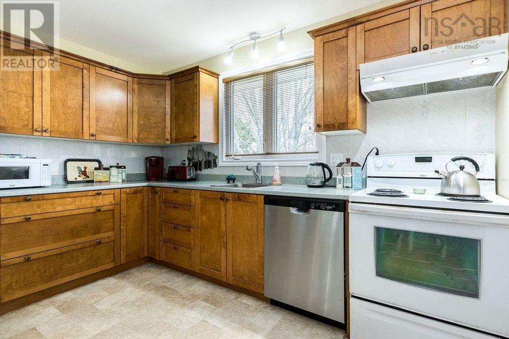 533 Colby Drive, Dartmouth, Nova Scotia  B2V 1X8 - Photo 9 - 202407681