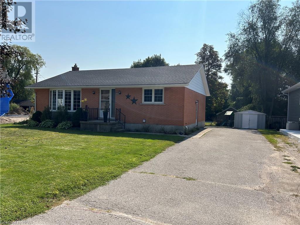 202 Mary Street, Clinton, Ontario N0M 1L0 (26772235) Coldwell Banker Goderich Real Estate