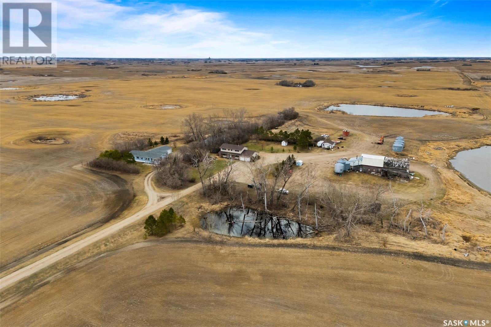 158 Acres With House & Yard - Fuessel, Longlaketon Rm No. 219, Saskatchewan  S0G 0C6 - Photo 1 - SK966422