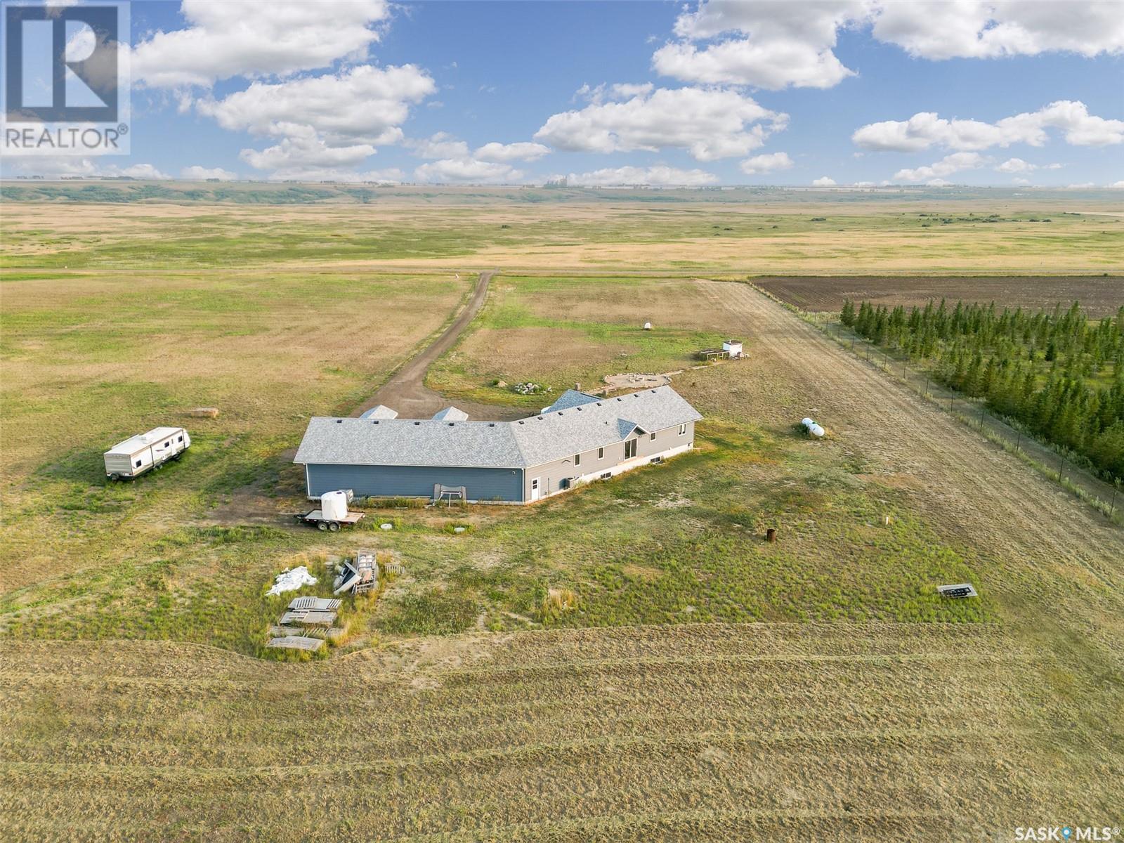 Adrian Acreage, Moose Jaw Rm No. 161, Saskatchewan  S0H 4C0 - Photo 38 - SK966563