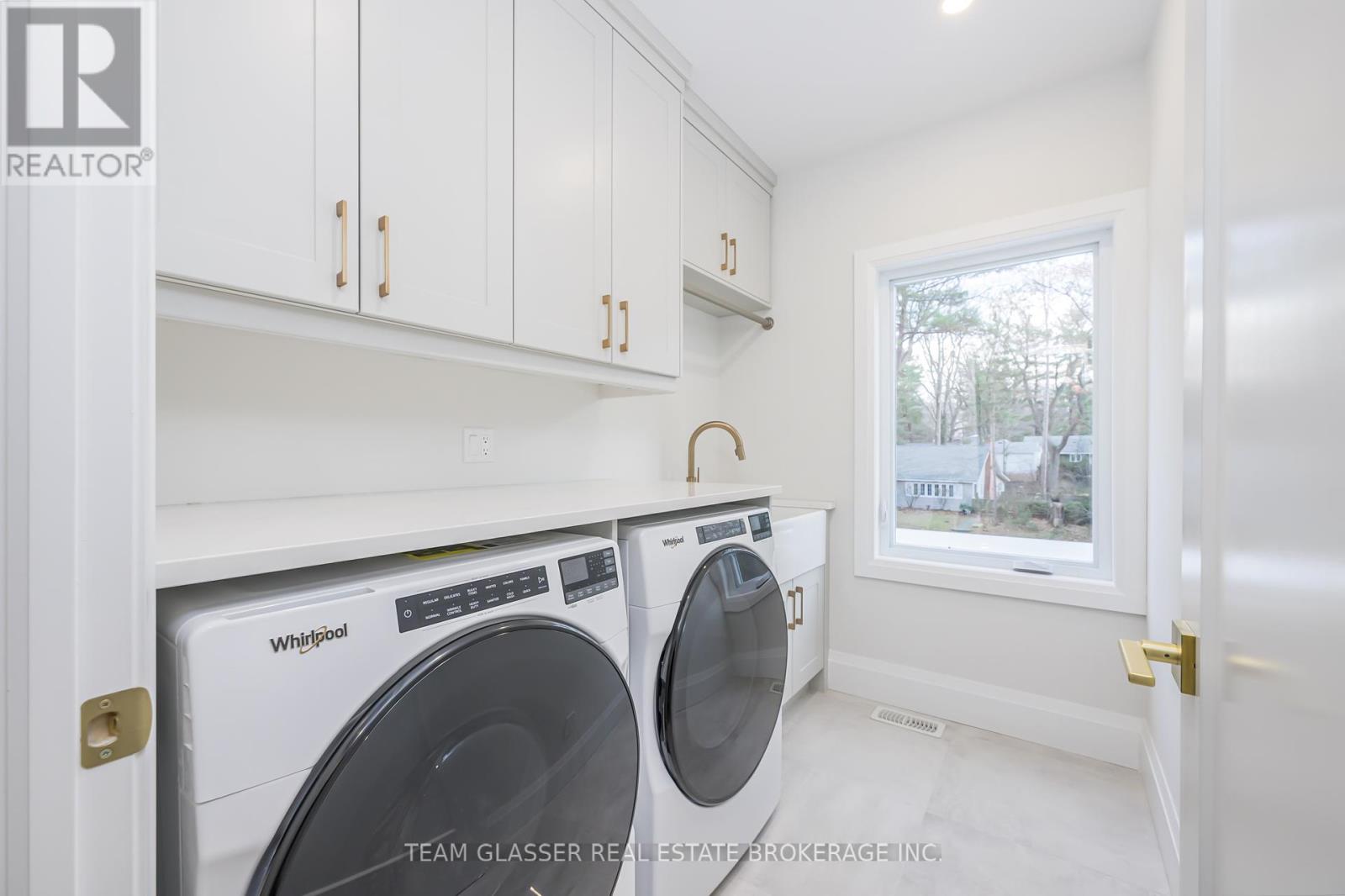 5b Lakeshore Dr, Lambton Shores, Ontario  N0M 1T0 - Photo 39 - X8249188