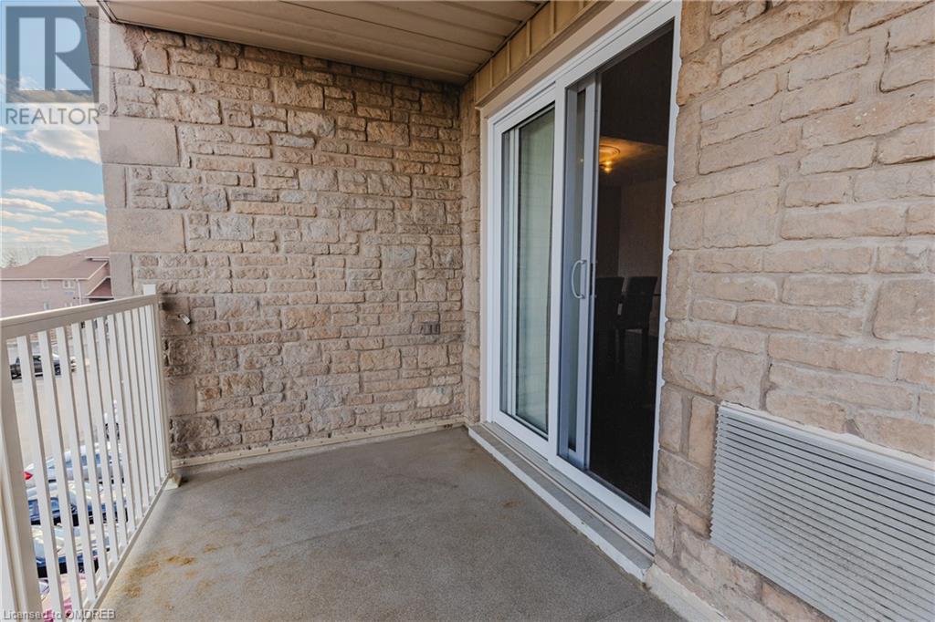 3050 Pinemeadow Drive Unit# 18, Burlington, Ontario  L7M 3X5 - Photo 29 - 40574433