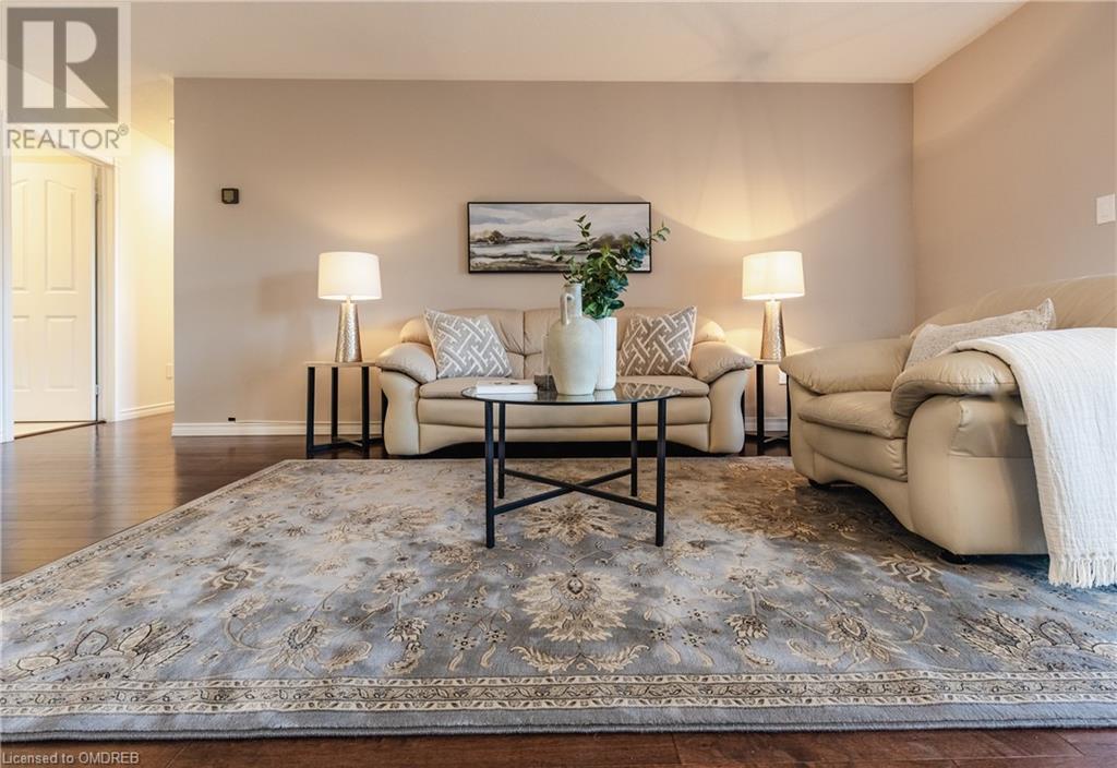 3050 Pinemeadow Drive Unit# 18, Burlington, Ontario  L7M 3X5 - Photo 8 - 40574433