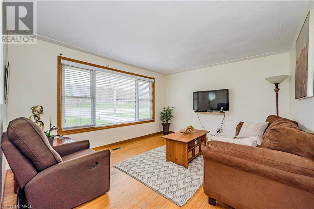 394 Victoria Road N, Guelph, Ontario  N1E 5J7 - Photo 5 - 40573354