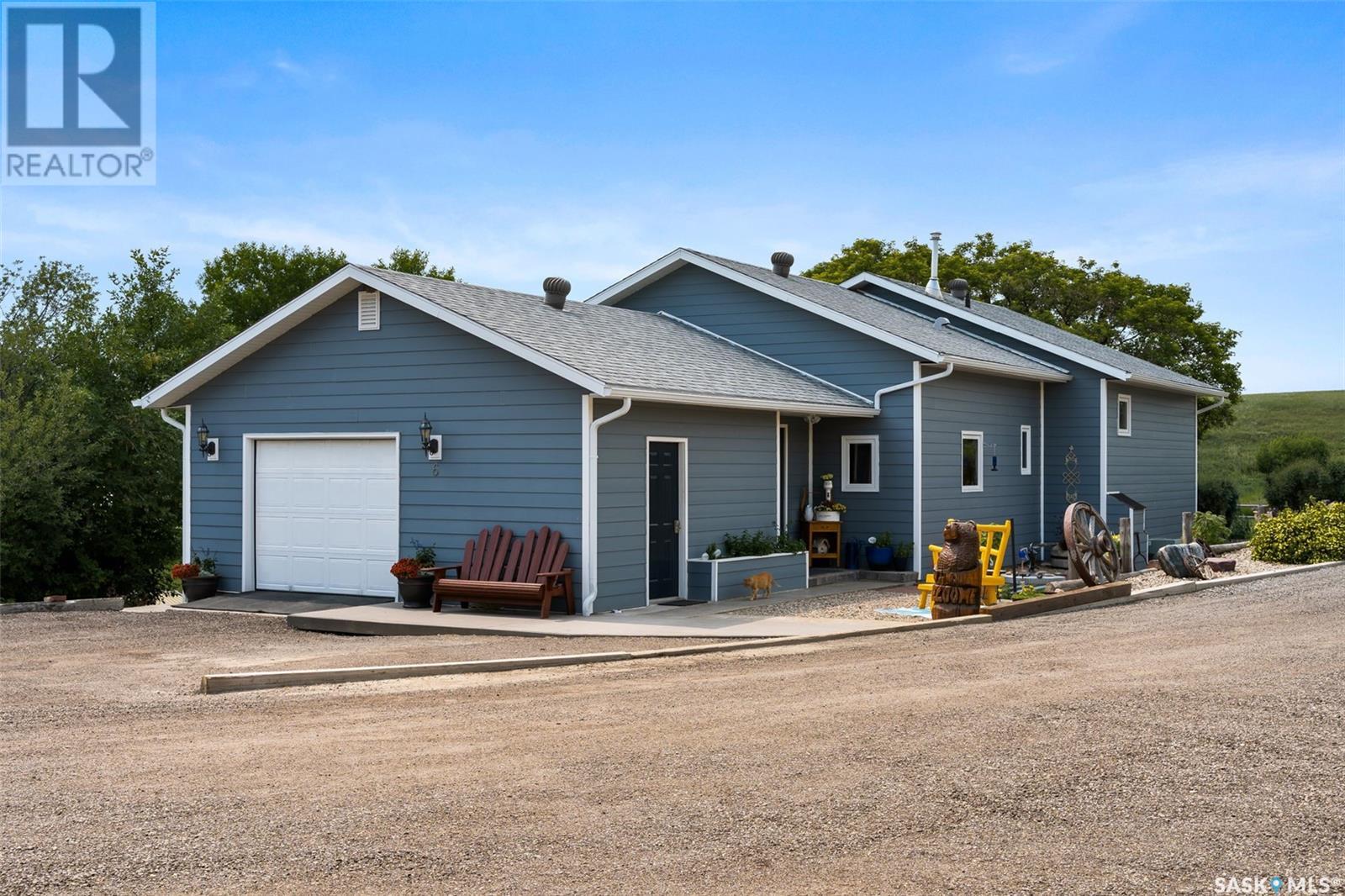 Coulee House Acreage, Glen Harbour, Saskatchewan  S0G 4L0 - Photo 4 - SK966596