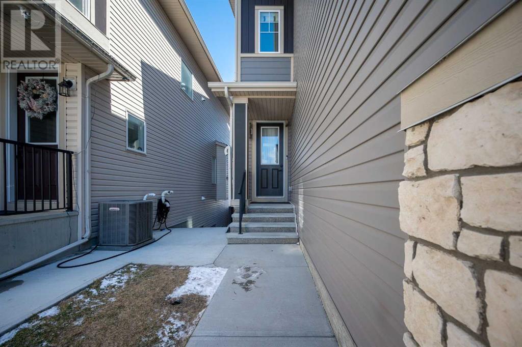 300 Corner Meadows Manor Ne, Calgary, Alberta  T3N 1J7 - Photo 3 - A2123873