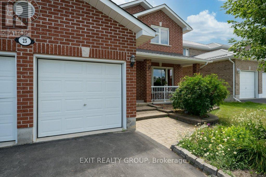 25 Simcoe Dr, Belleville, Ontario  K8N 4Z5 - Photo 2 - X8250660