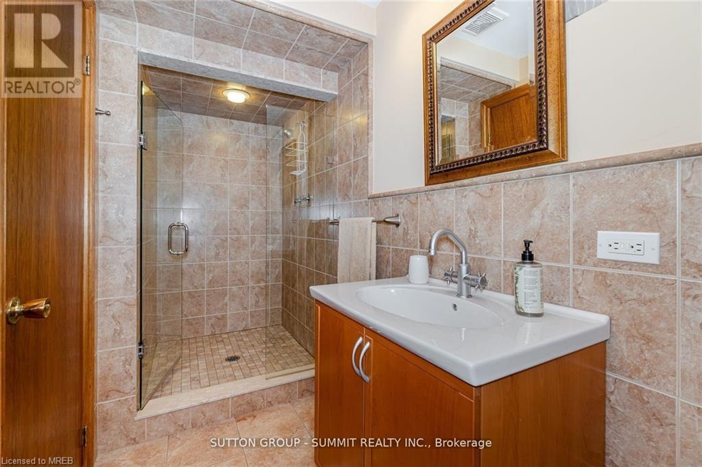 5292 Parkwood Place, Mississauga, Ontario  L5R 3G1 - Photo 32 - 40574573