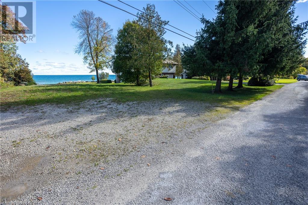 223 Lakeshore Road S, Meaford, Ontario  N4L 0A7 - Photo 2 - 40574764