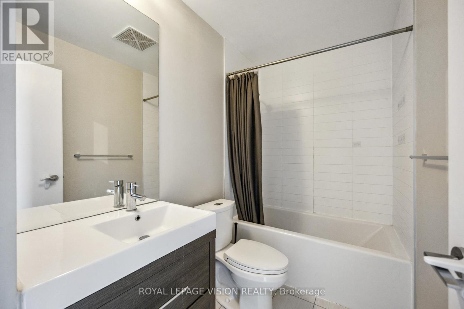 901 - 70 Forest Manor Road, Toronto, Ontario  M2J 0A9 - Photo 17 - C8251398