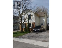 12 ENFIELD CRES