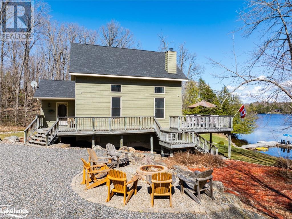 32 Manitouwabing Est Road, McKellar, Ontario P2A 0B5 (26776283