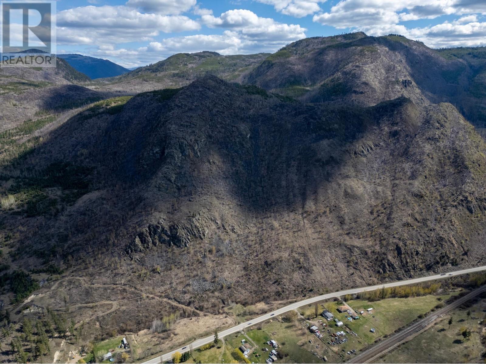 3116 Yellowhead Hwy, Little Fort, British Columbia   - Photo 6 - 177922