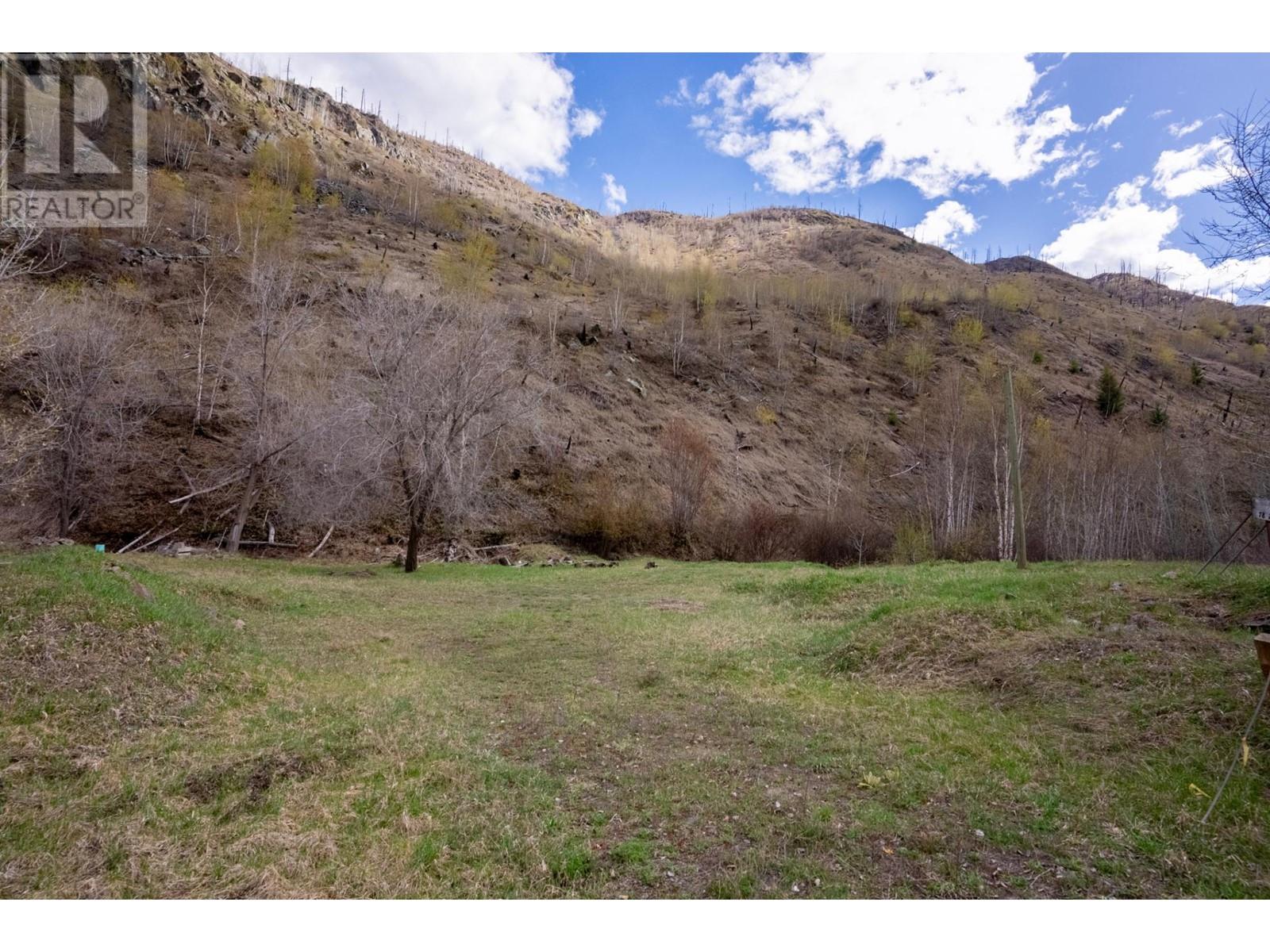 3116 Yellowhead Hwy, Little Fort, British Columbia   - Photo 9 - 177922